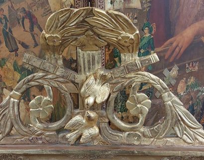 Wood and gilded stucco MIRROR, openwork pediment...