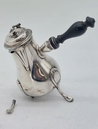 Silver VERSEUSE, blackened wooden handle

PB...