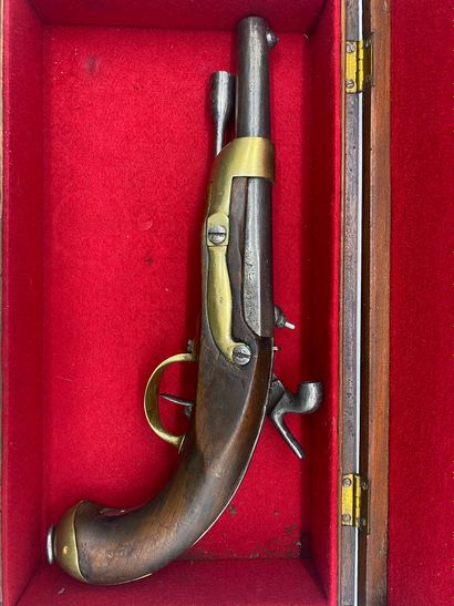 PISTOLET DE CAVALERIE modèle 1822

L : 34,5...