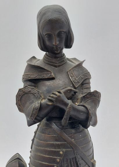 JEANNE D'ARC en bronze 

Fonderie Susse Frères

H...
