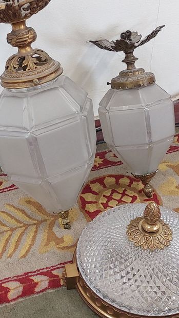 LOT including 3 bronze and glass ceiling...
