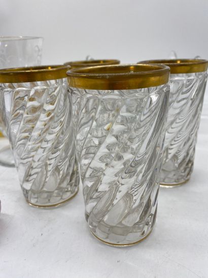 DAUM, BACCARAT, LALIQUE

Glassware lot including:...
