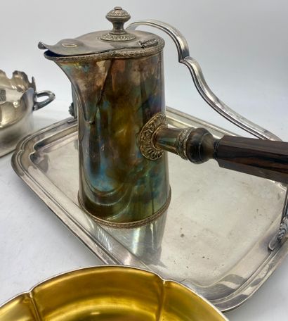 LOT including :

- 1 silver-plated bronze...