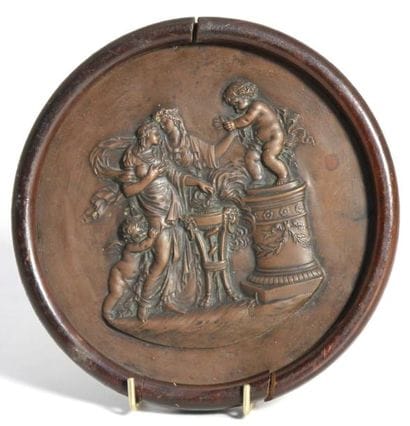 PLAQUE en cuivre repoussé, allegorie de l'...