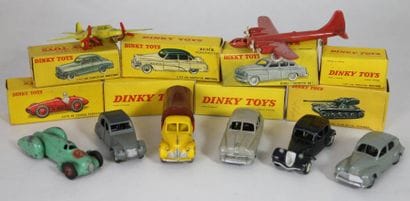 DINKY TOYS
ENSEMBLE DE PETITES VOITURES Dinky...