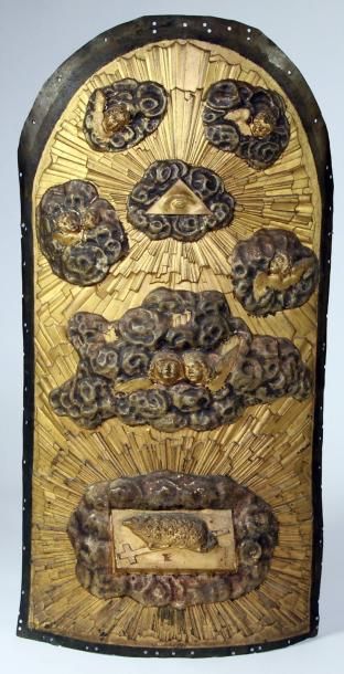 PORTE DE TABERNACLE en cuivre repoussé, patiné...