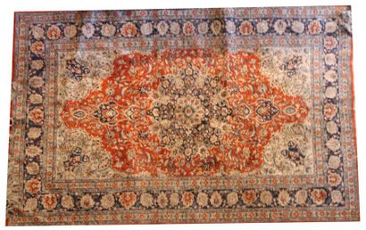 TAPIE PERSAN en soie 238 x 156 cm