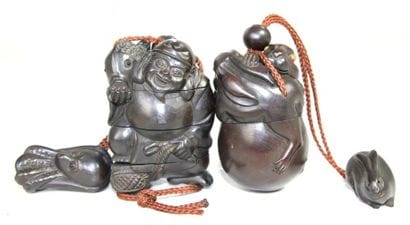 JAPON
ENSEMBLE DE DEUX INROS sculpté figurant...