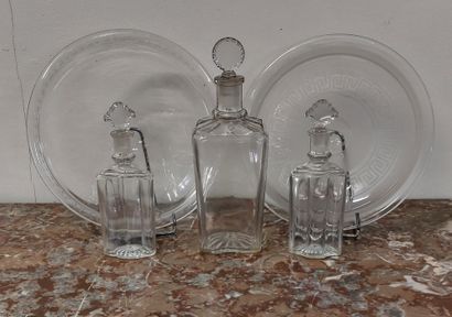 TWO crystal TRAYS 

D: 28.5 cm and 30 cm



Including...