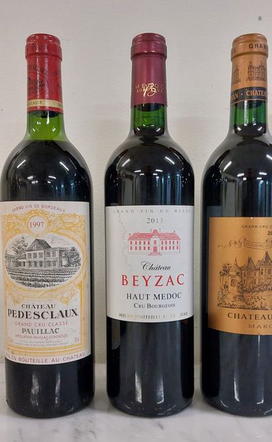 LOT OF WINE BOTTLES including :

- 1 bottle...