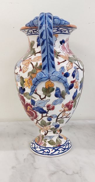GIEN

Gien earthenware vase with floral design

H...