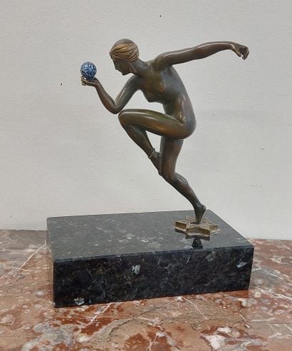 Maurice GUIRAUD-RIVIERE (1881-1947)

Dancer

Bronze,...