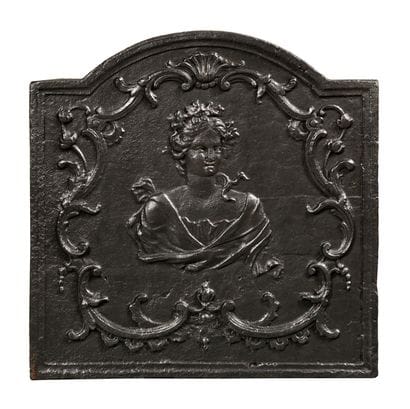 cast-iron CHIMNEY PLATE
decorated with a...