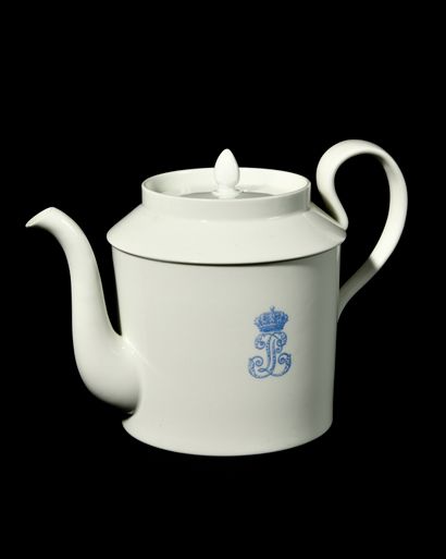 ROYAL MANUFACTORY OF SEVRES
Service des Offices...