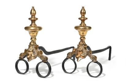 PAIR OF CHENETS DITS AU MARMOUSET in bronze...