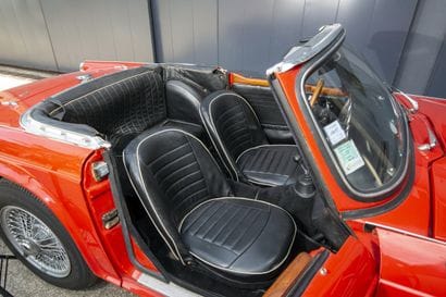 1962 Triumph TR4 Convertible
- Serial number:...