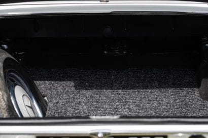 1963 Mercedes-Benz 230 SL 