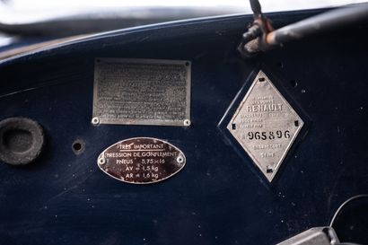 1939 Renault Primaquatre Sport Cabriolet...