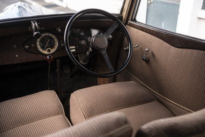 1933 Hotchkiss 411
French registration
Serial...