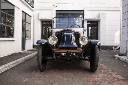 1919 Renault GS
Collector's registration
Serial...