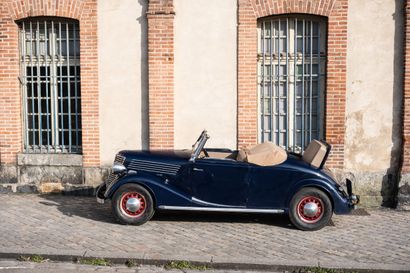 1939 Renault Primaquatre Sport Cabriolet...