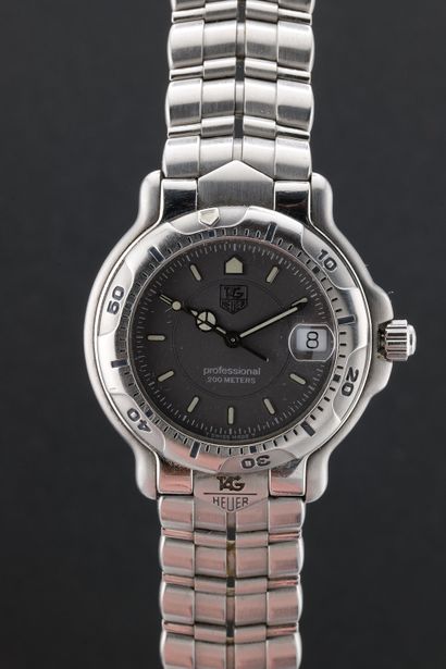 TAG HEUER
6000 Professional
Réf : WH 1112
Vers...