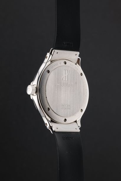 HUBLOT
MDM Genève
Réf : 1710.1
Vers : 2000,
Boîtier...