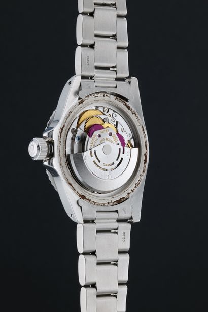 ROLEX
Submariner
Réf : 1680
Vers : 2004
Boitier...