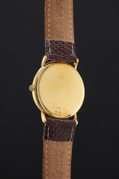 LONGINES
Deville
Réf : L7 990 6
Vers : 1990.
Boîtier...