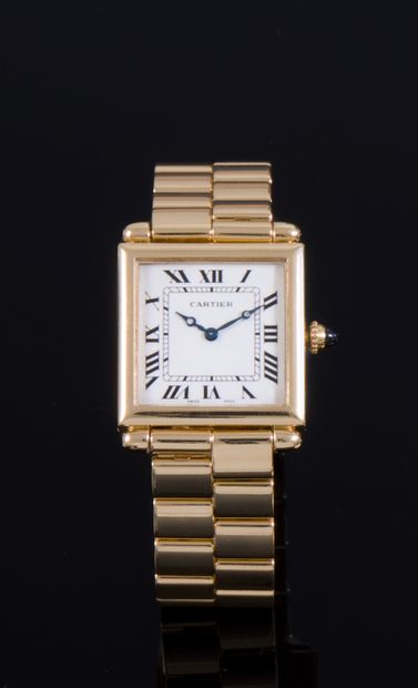 CARTIER
Tank obus
Réf : 1630
Vers : 1990.
Boîtier...
