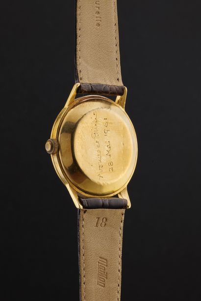 OMEGA
Genève
Réf : 14720 2
Vers : 1950,
Boîtier...