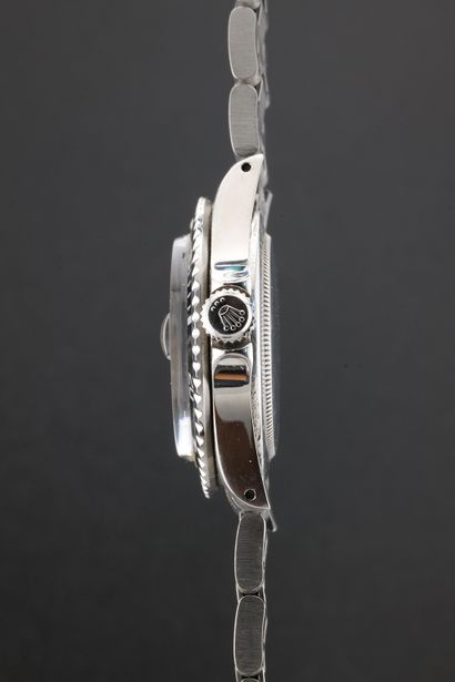 ROLEX
Submariner
Réf : 1680
Vers : 1974.
Boîtier...