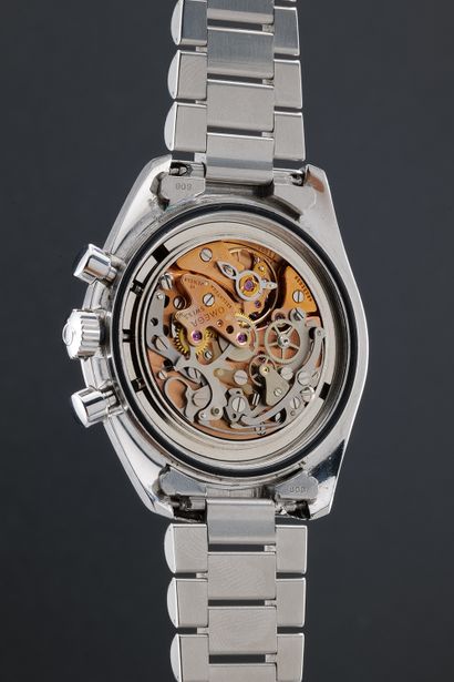 OMEGA
Speedmaster
Réf : ST145022
Vers : 1985.
Boîtier...