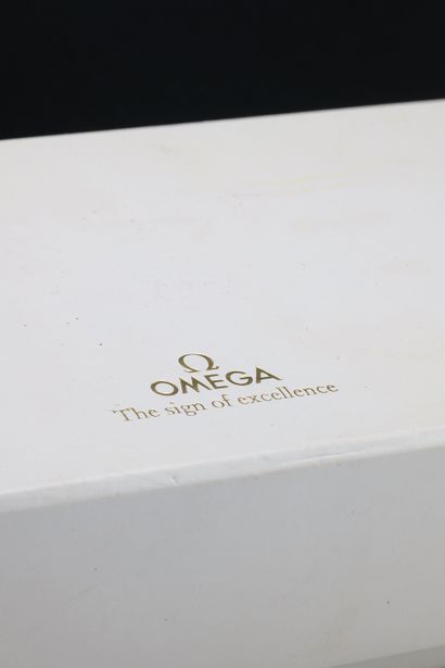 OMEGA
Seepdmaster MK40 Schumacher
Réf : 3520.53.00
Vers...