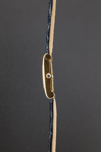 BOUCHERON
Reflet
Ref : AD 11944
Vers : 1980.
Boitier...
