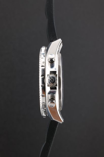 BREITLING
Bentley Chronographe
Édition limitée...