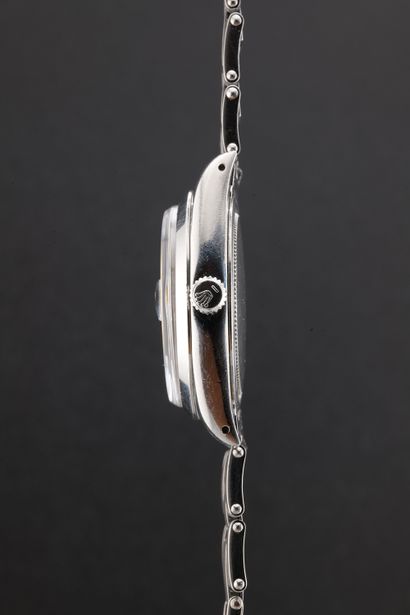 ROLEX
Oysterdate Precision
Réf : 6694
Vers...