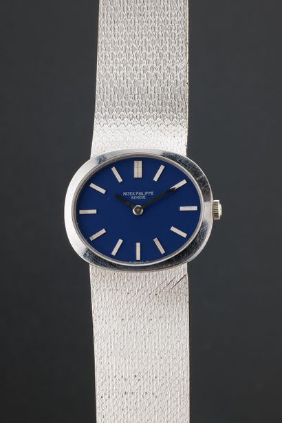 PATEK PHILIPPE
Golden Ellipse 
Réf : 3581
Vers...