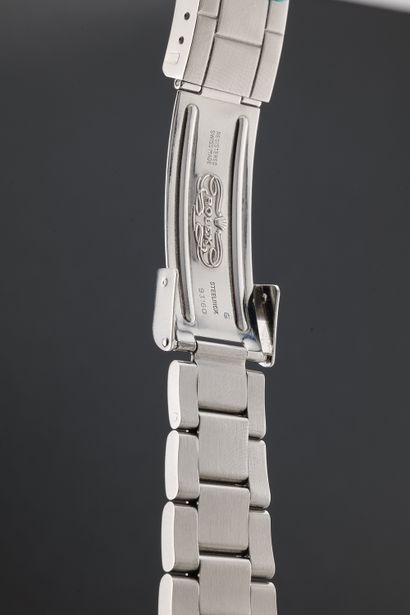ROLEX
Sea Dweller
Réf : 16660
Vers : 1982.
Boitier...
