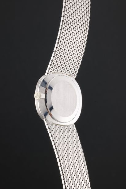 PATEK PHILIPPE
Golden Ellipse
Réf : 3545-1
Vers...