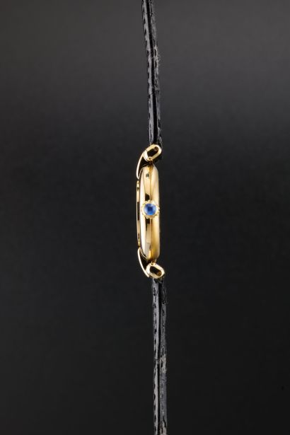 CARTIER
Colisée
Ref : 590002
Circa: 1990.
Case:...