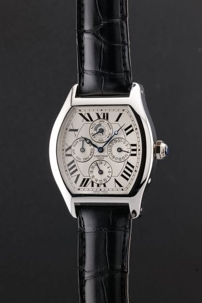 CARTIER
Tortue Platine Perpetual Calendar
Collection...