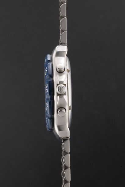 TAG HEUER
Ref : CA 1210-RO
Circa: 1990.
Case:...