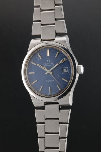 OMEGA
Geneva
Ref : 166.0173
Circa: 1970
Case:...