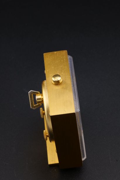 JAEGER LECOULTRE
Brass alarm clock
Lapis...