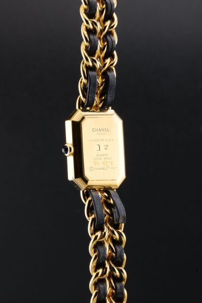 CHANEL
My first L
Ref : 1987
Circa: 1987.
Case:...