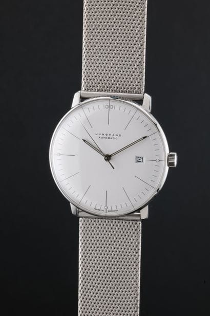 JUNGHANS
Ref : 5530
Circa: 2020.
Case: stainless...