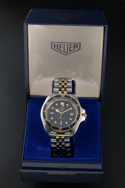TAG HEUER
Plunger
Ref : 980.021
Circa: 1980.
Case:...