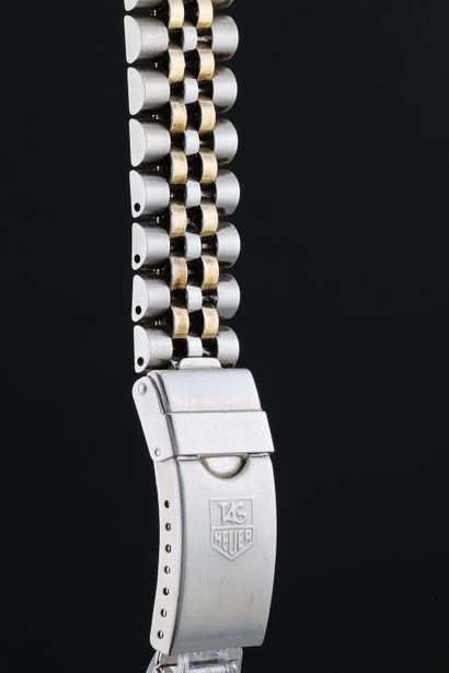 TAG HEUER
Plunger
Ref : 980.021
Circa: 1980.
Case:...
