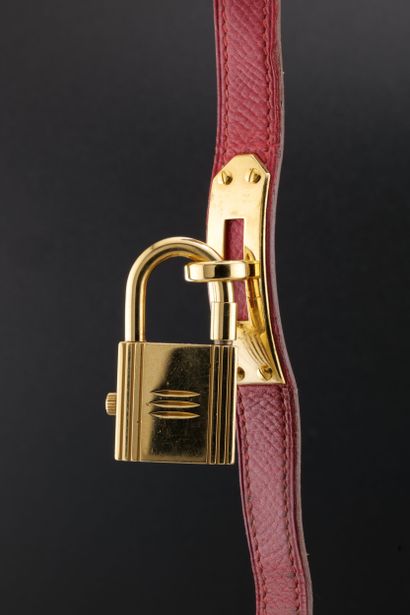 HERMÈS
Kelly Cadenas watch
Ref : KE1.201
Circa:...